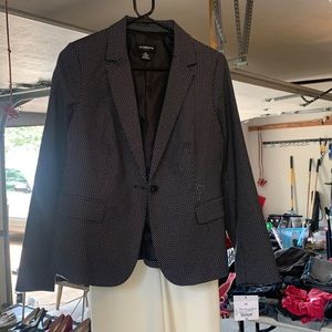 Liz Claiborne blazer and matching skirt. Size M on both.